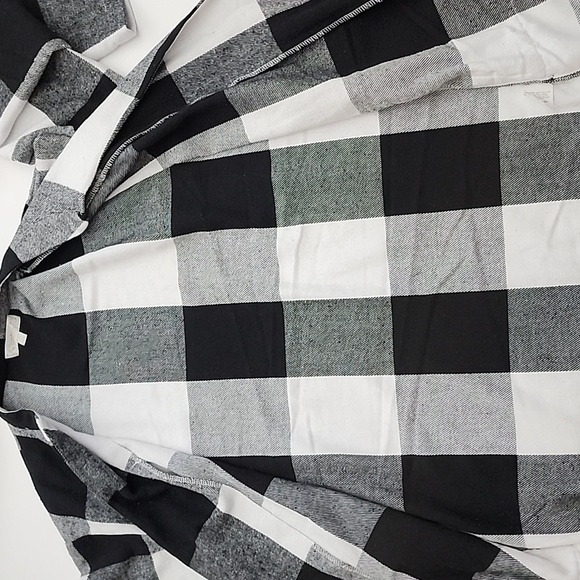 Weekend Suzanne Betro Women's Flannel Black White Plaid Oversized Shirt Sz M - Picture 5 of 9